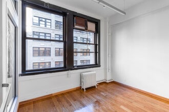 134 W 29th St, New York, NY à louer Photo intérieure– Image 2 sur 8