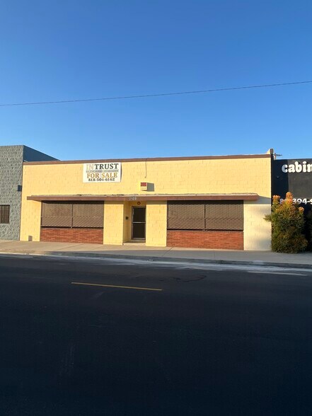 7610 San Fernando Rd, Sun Valley, CA à vendre - Photo de l’immeuble – Image 1 sur 11