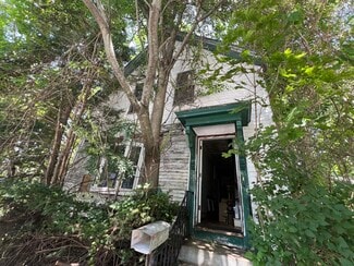 Plus de détails pour 502 Manchester St, Manchester, NH - Logement à vendre