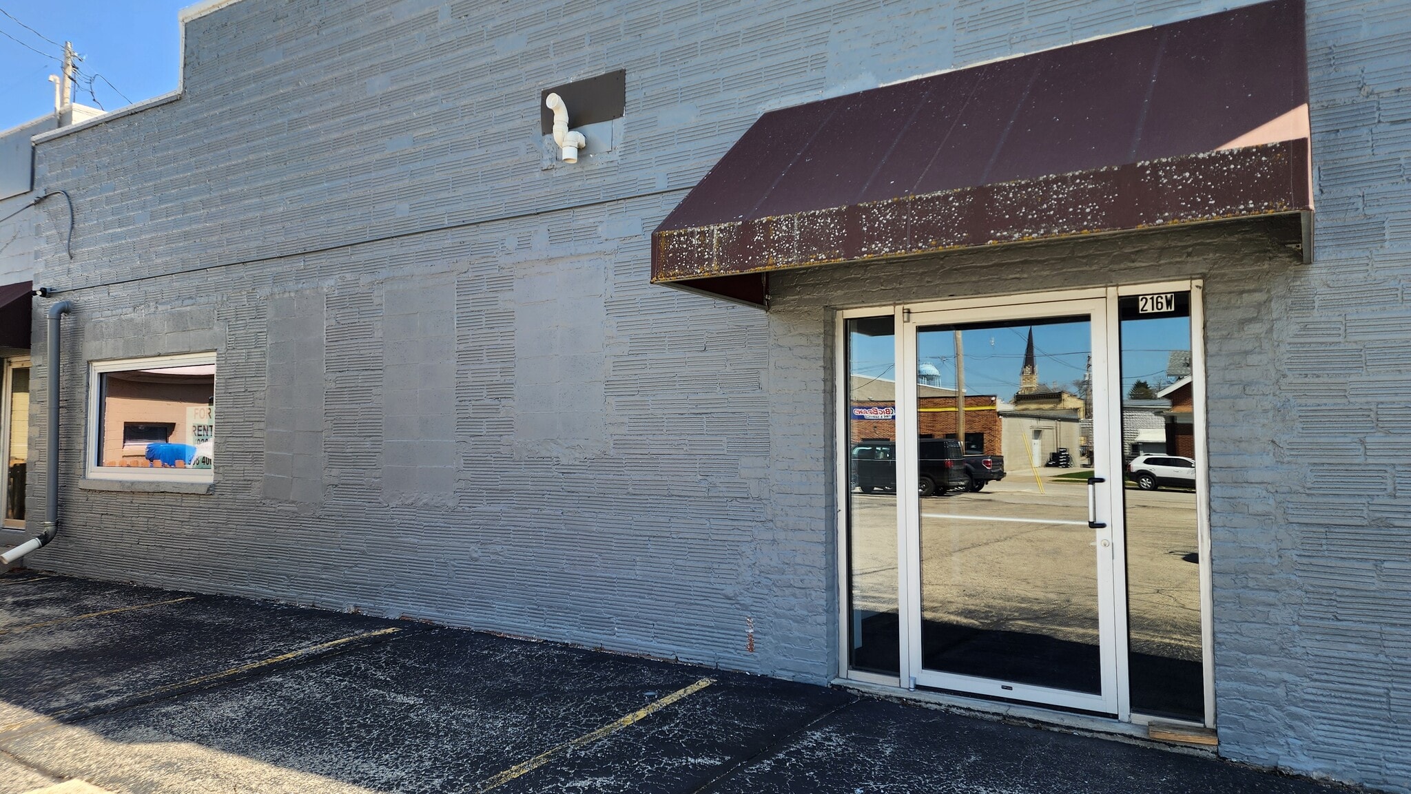 216 S 3rd St, Watertown, WI à louer Photo intérieure– Image 1 sur 11