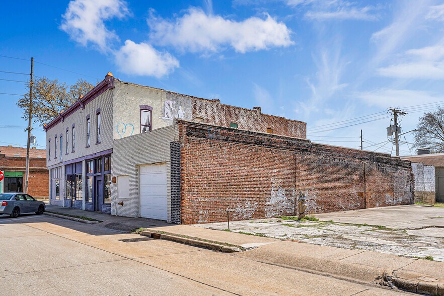 504 W Commercial St, Springfield, MO à vendre - Photo de l’immeuble – Image 3 sur 37