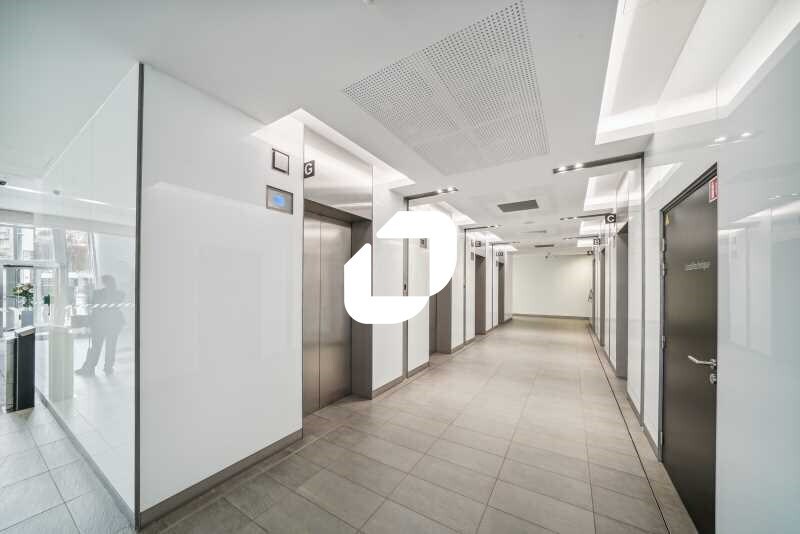 Bureau dans Lyon à louer - Hall d’entrée – Image 2 sur 8