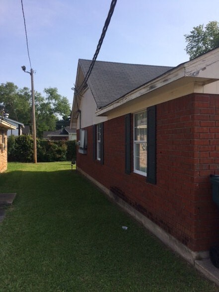 2807 Evangeline St, Monroe, LA à vendre - Photo de l’immeuble – Image 3 sur 9