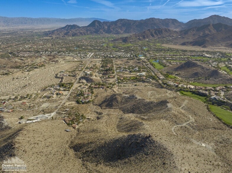 Estate Sale in Cahuilla Hills portefeuille de 3 biens à vendre sur LoopNet.fr - Aérien – Image 2 sur 16