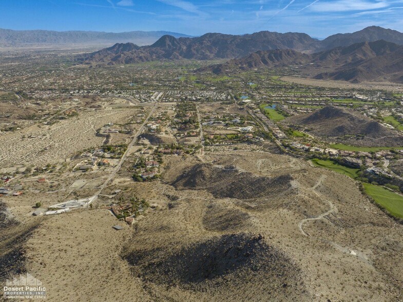 Estate Sale in Cahuilla Hills portefeuille de 3 biens à vendre sur LoopNet.fr - Aérien – Image 1 sur 16