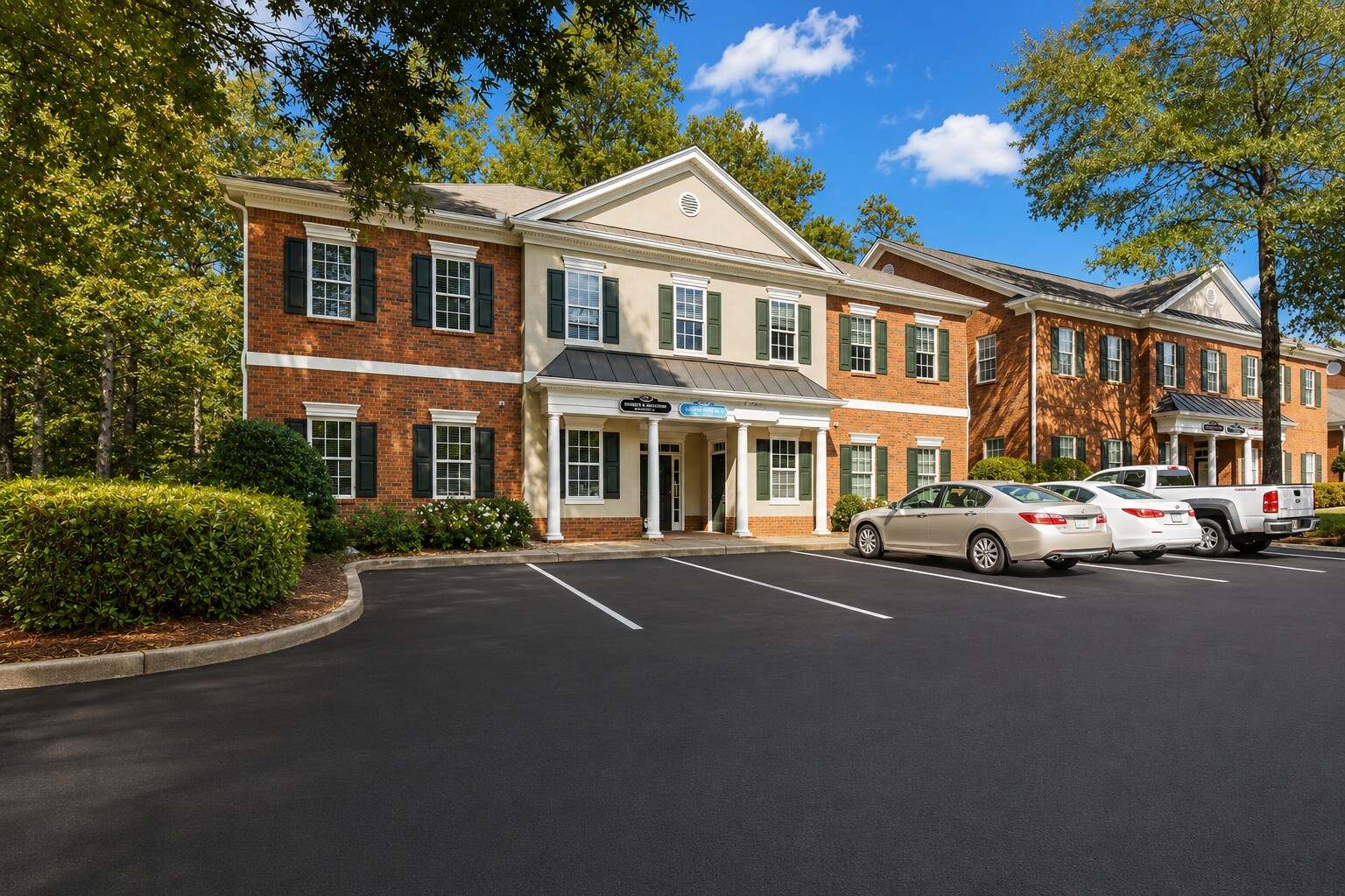 3535 Roswell Rd, Marietta, GA à louer Photo de l’immeuble– Image 1 sur 9