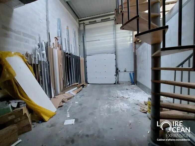 Local d’activités dans Nantes à louer - Photo de l’immeuble – Image 1 sur 4