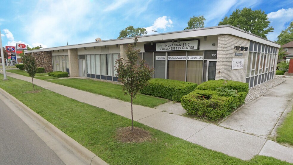 750-758 S Monroe St, Monroe, MI à vendre - Photo de l’immeuble – Image 2 sur 2
