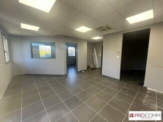 Plus de détails pour Bureau à louer