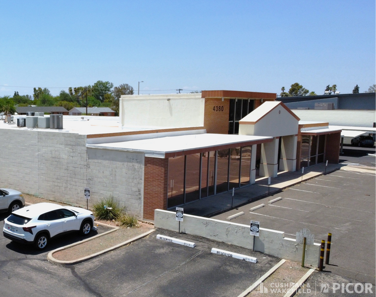 4380 E Broadway Blvd, Tucson, AZ à vendre - Photo de l’immeuble – Image 2 sur 5