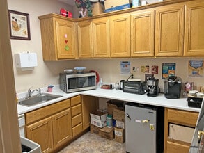 830 Denbeste Ct, Windsor, CA à louer Photo intérieure– Image 2 sur 13