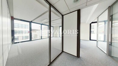 8 Rue Maurice Moissonnier, Vaulx-en-Velin à louer Photo intérieure– Image 2 sur 7