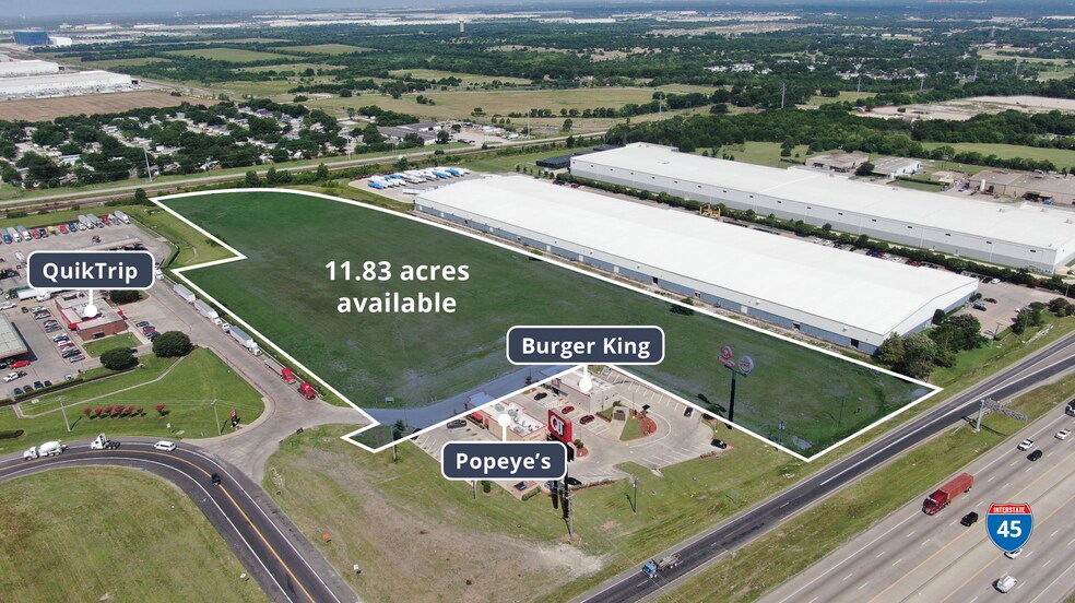 301 Wintergreen Rd, Hutchins, TX à vendre - Photo de l’immeuble – Image 2 sur 3