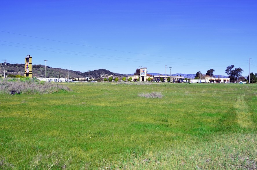 Central Way & Link Rd, Fairfield, CA à vendre - Photo de l’immeuble – Image 2 sur 4