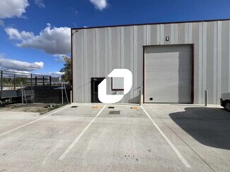 Plus de détails pour Bureau, Local d'activités à louer