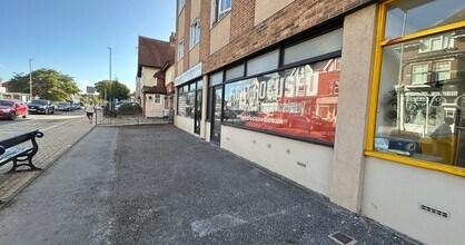 401 Lymington Rd, Christchurch à louer Photo de l’immeuble– Image 2 sur 5