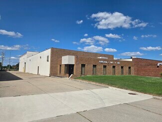 Plus de détails pour 21391 Carlo Dr, Clinton Township, MI - Industriel/Logistique à vendre