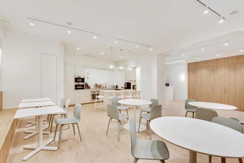 Bureau dans Boulogne-Billancourt à vendre - Photo de l’immeuble – Image 3 sur 38