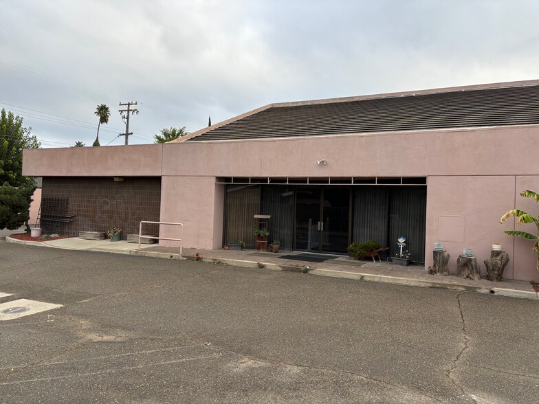 4713 Yosemite Blvd, Modesto, CA à vendre - Photo de l’immeuble – Image 3 sur 23