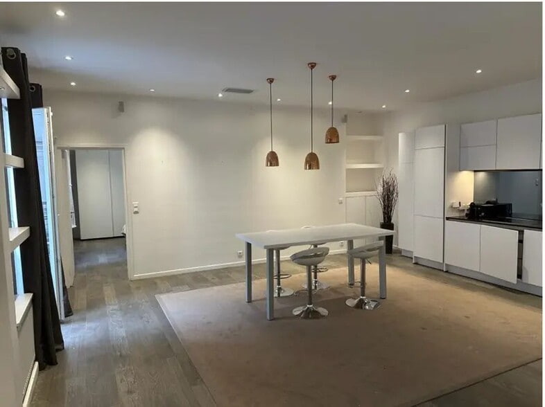 76 Avenue Des Champs Elysées, Paris à vendre - Photo intérieure – Image 2 sur 3