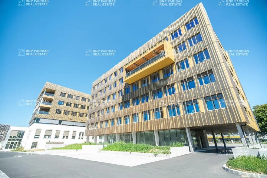 Bureau dans Cesson-Sévigné à vendre - Photo de l’immeuble – Image 1 sur 9