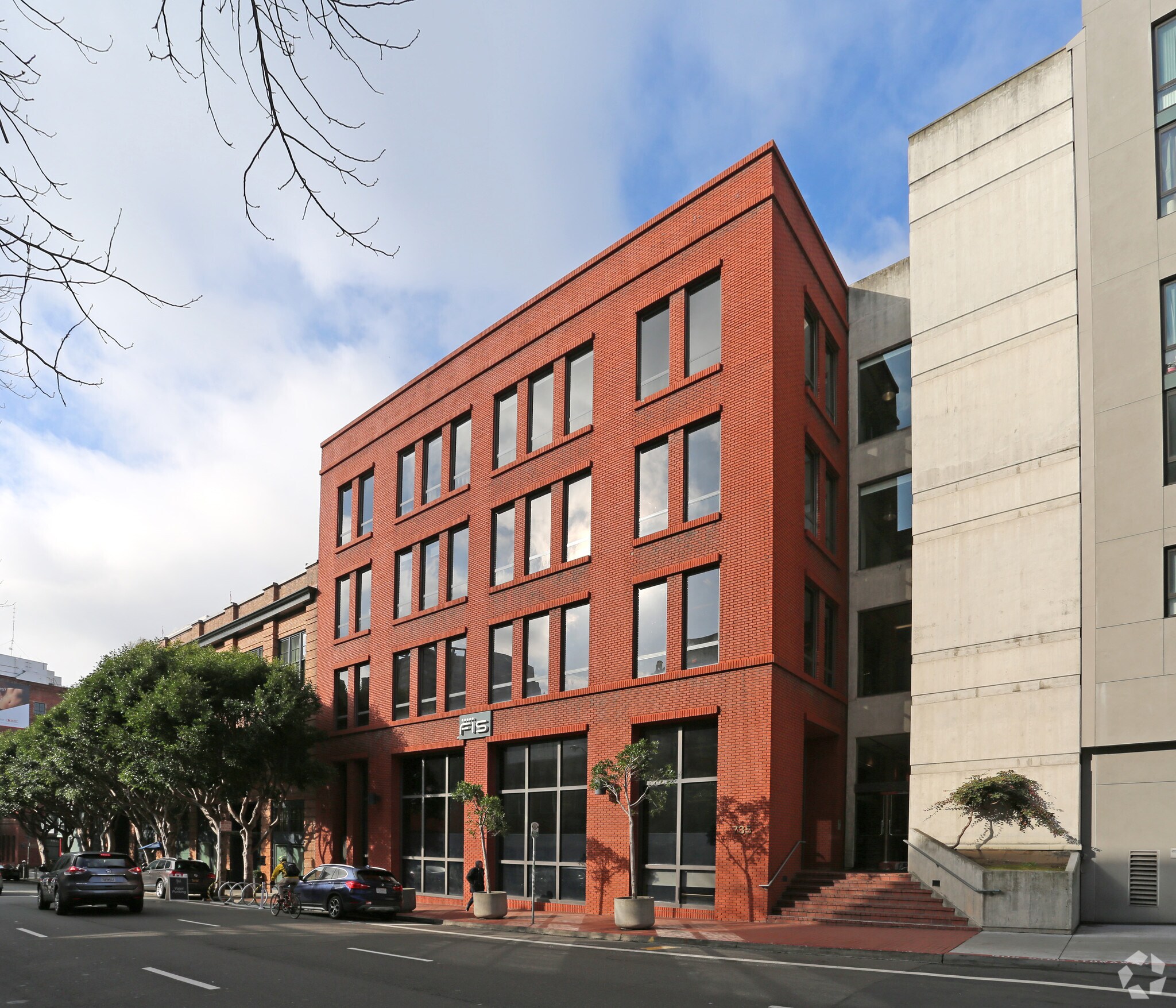 735 Battery St, San Francisco, CA à louer Photo de l’immeuble– Image 1 sur 20