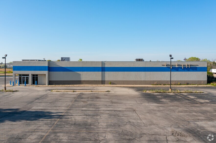 535 N Westhill Blvd, Appleton, WI à louer - Photo de l’immeuble – Image 2 sur 6