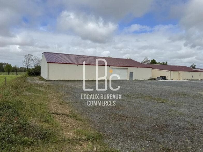 Local d’activités dans Divatte-sur-Loire à louer - Photo de l’immeuble – Image 1 sur 6