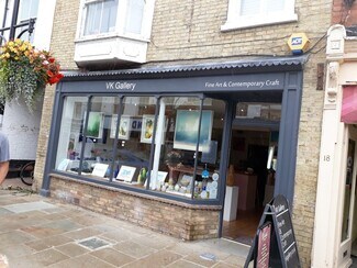 Plus de détails pour 18a Bridge St, St Ives - Local commercial à louer