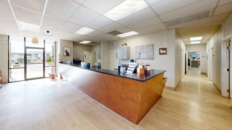 4202 E Raymond St, Phoenix, AZ à vendre - Hall d’entrée – Image 3 sur 14
