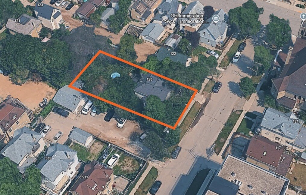 120 Juno St, Winnipeg, MB à vendre Photo principale– Image 1 sur 3