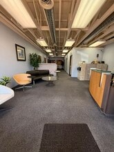 7710 Balboa Ave, San Diego, CA à louer Photo intérieure– Image 2 sur 5