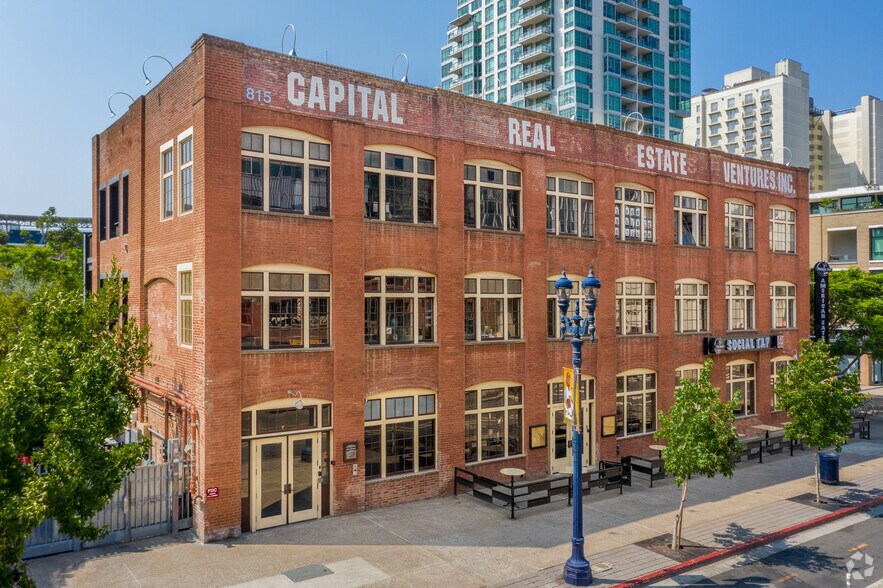 815 J St, San Diego, CA à louer - Photo principale – Image 1 sur 10