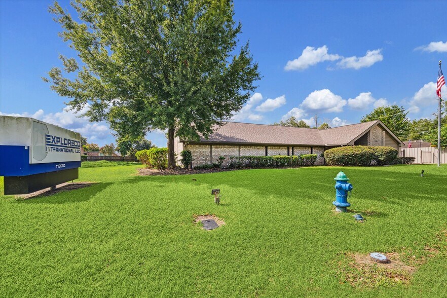 11930 Sam Houston Pky, Houston, TX à vendre - Photo de l’immeuble – Image 3 sur 13