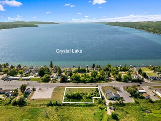Plus de détails pour 415 Michigan Ave, Beulah, MI - Terrain à vendre