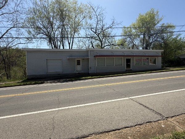 4870 E Main St, Erin, TN à vendre - Photo de l’immeuble – Image 2 sur 12