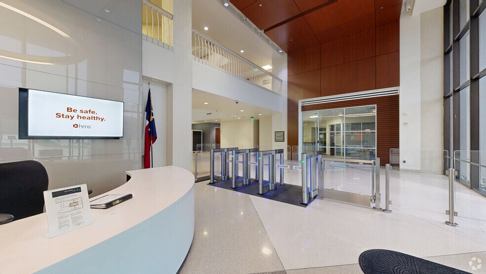 5615 Highpoint Dr, Irving, TX à louer - Numérisation 3D Matterport – Image 2 sur 13
