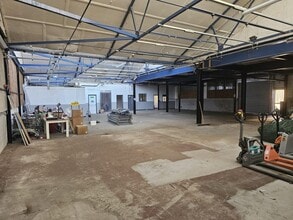 25 Lombard Rd, Londres à louer Photo intérieure– Image 2 sur 4