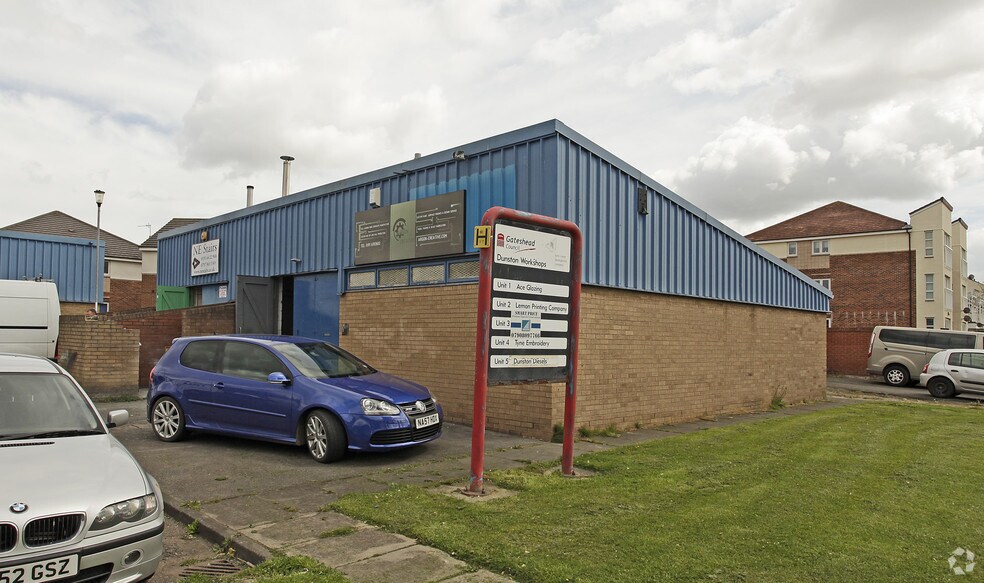 Railway St, Gateshead à louer - Photo de l’immeuble – Image 2 sur 2