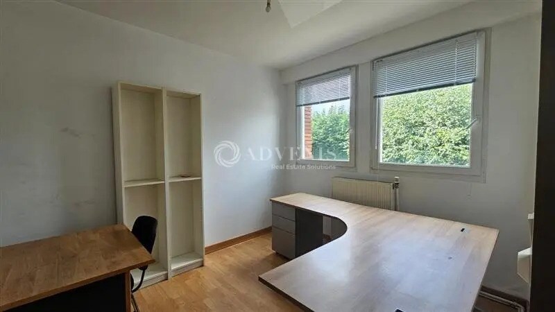 Bureau dans Lille à louer - Photo de l’immeuble – Image 2 sur 4