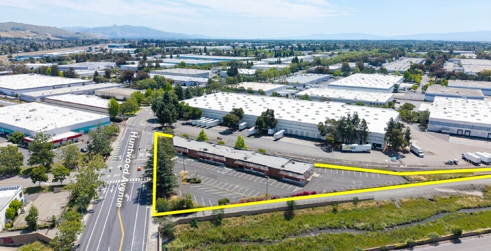 30351 Huntwood Ave, Hayward, CA à vendre - Photo de l’immeuble – Image 2 sur 4