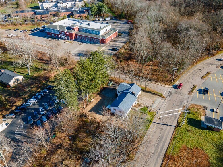 23 Randall Rd, Wrentham, MA à louer - Aérien – Image 3 sur 8