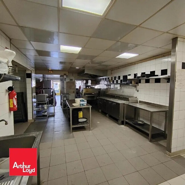 Plus de détails pour Local commercial à vendre