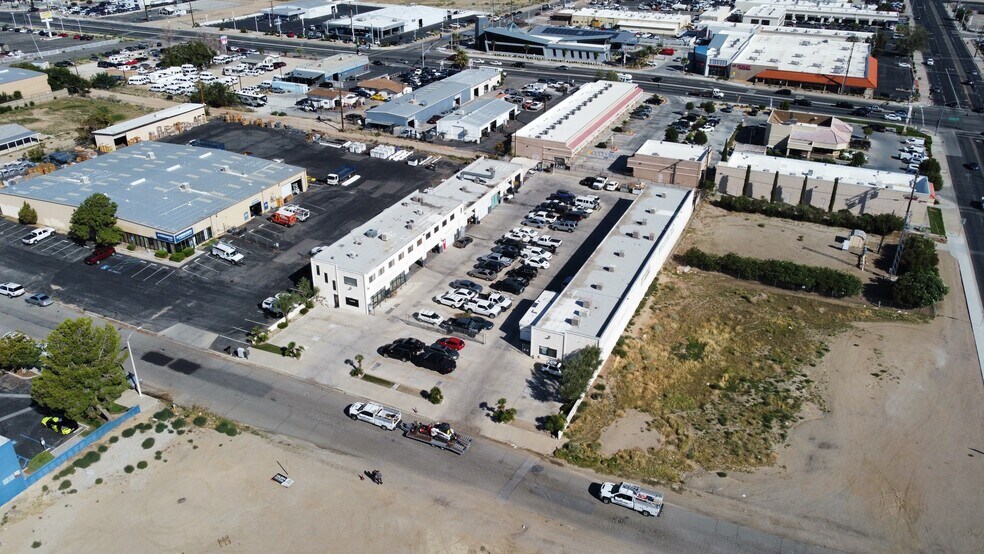 15260 Anacapa Rd, Victorville, CA à louer - Photo de l’immeuble – Image 2 sur 26
