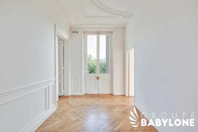 Bureau dans Neuilly-sur-Seine à vendre Photo de l’immeuble– Image 1 sur 7