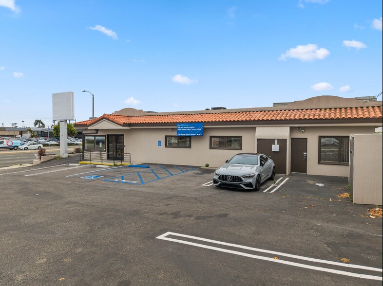 20805 Hawthorne Blvd, Torrance, CA à louer - Photo de l’immeuble – Image 3 sur 15