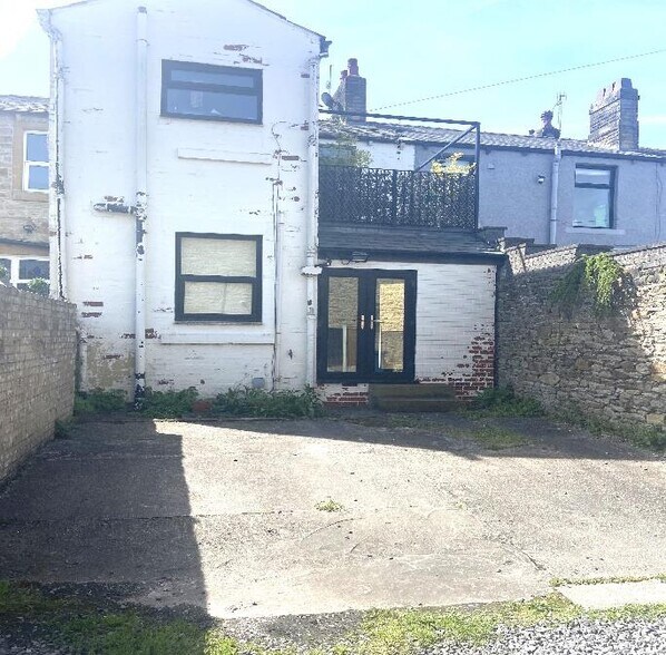 17 Accrington Rd, Clitheroe à vendre - Photo de l’immeuble – Image 2 sur 4