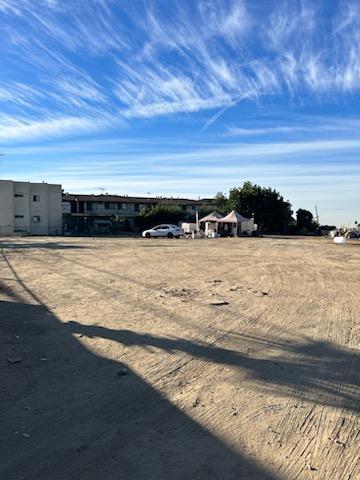 512 Laconia blvd, Los Angeles, CA à vendre - Photo de l’immeuble – Image 1 sur 2