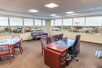 1600 N Redbud Blvd, McKinney, TX à vendre Photo intérieure– Image 2 sur 68