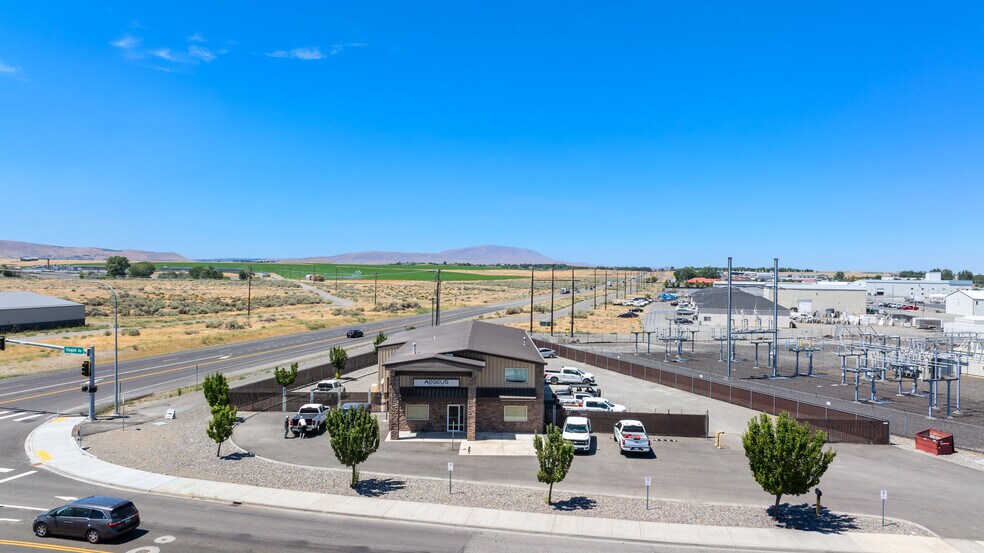 2011 Hagen Rd, Richland, WA à vendre - Photo de l’immeuble – Image 3 sur 10